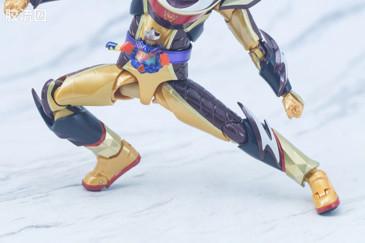 SHF 假面骑士限定版 假面骑士Valen/瓦伦 冰沙特装＆“松脆”效果配件套装 - 图片